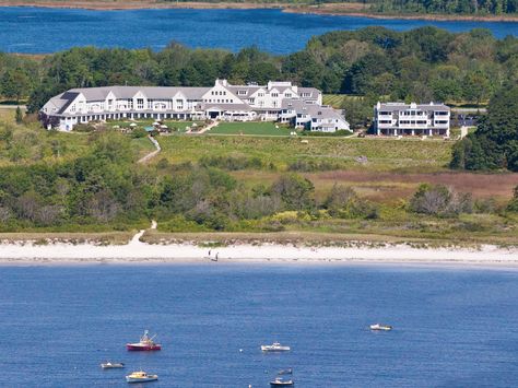 Find Inn by the Sea Cape Elizabeth, Maine information, photos, prices, expert advice, traveler reviews, and more from Conde Nast Traveler. Maine Road Trip, Cape Elizabeth Maine, Cape Elizabeth, Maine Vacation, Conde Nast Traveler, Best Resorts, Destin Beach, Future Travel, By The Sea