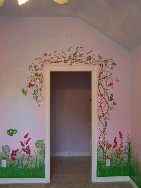 Garden mural around the door frame Cottage Core Wall Painting Ideas, Murals In Bedrooms, Mural Around Door, Mural Around Window, Window Wall Painting Ideas, Cottagecore Mural, Painting On Wall Ideas, Unique Wall Painting Ideas Creative, Door Murals Painted