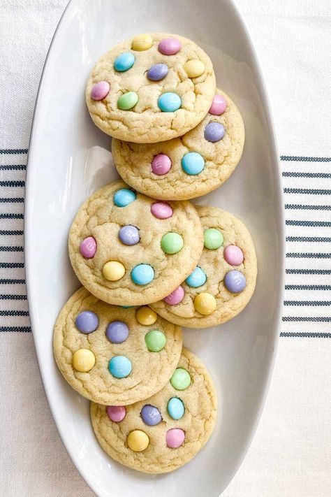 Bunny Bait Recipe, Easter Dirt Cake, Dirt Cake Recipes, Easter Fun Food, Easter Cooking, Easter Food Appetizers, Cookies Sugar, Chewy Cookies, Easter Desserts Recipes