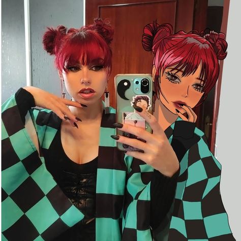 girl dressed as tanjiro Tanjiro Makeup, Tanjiro Costume, Tanjiro Cosplay, Easy Cosplay, Hime Gyaru, Pretty Halloween Costumes, Tanjiro Kamado, Anime Costumes, Drawing Inspo