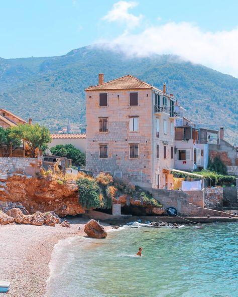 Croatia Full Of life on Instagram: “Soak up the sights and seaside charm of Komiža when exploring the island of Vis. 📷: @tamodisuncesja #CroatiaTheVacationYouDeserve #Vacation…” Magical Island, Croatian Islands, Volunteer Travel, House By The Sea, Island Vibes, Holiday Travel, Places Ive Been, Croatia, Places To Go