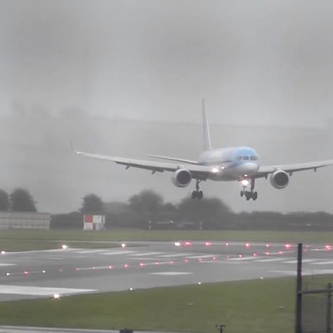 AviationIsh on Instagram: “Boeing 757 crosswind landing at Bristol Airport ✈️ ———————— Video source: Mraviationguy- YouTube I never claim these videos are mine, the…” Airport Video, Bristol Airport, Boeing 757, Youtube I, Bristol, Passenger, Aircraft, On Instagram, Instagram