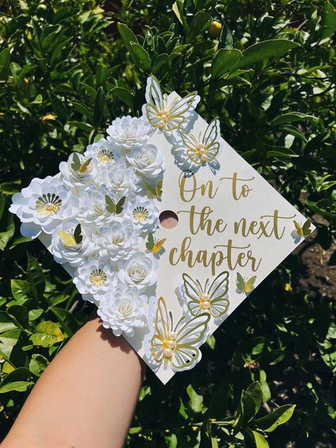 Graduation Cap Designs Pregnant, Graduation Cap Designs 23, White Grad Cap Decoration, How To Decorate Graduation Cap Diy, Grad Cap Topper Ideas, Grad Cap Ideas Butterflies, White Graduation Cap Ideas, Women In Stem Graduation Cap, Graduation Cap Designs Ultrasound