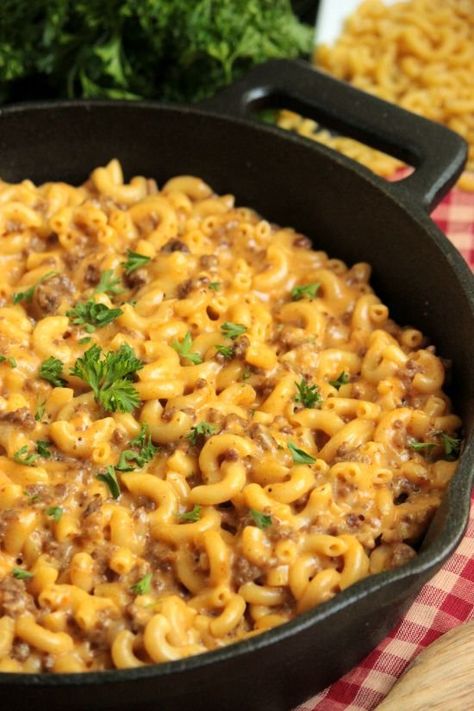 Cheeseburger Macaroni Skillet, Cheeseburger Macaroni, Homemade Hamburger, Homemade Hamburgers, Skillet Dinners, Hamburger Helper, Cheese Burger, Dinner Meals, Beef Dishes