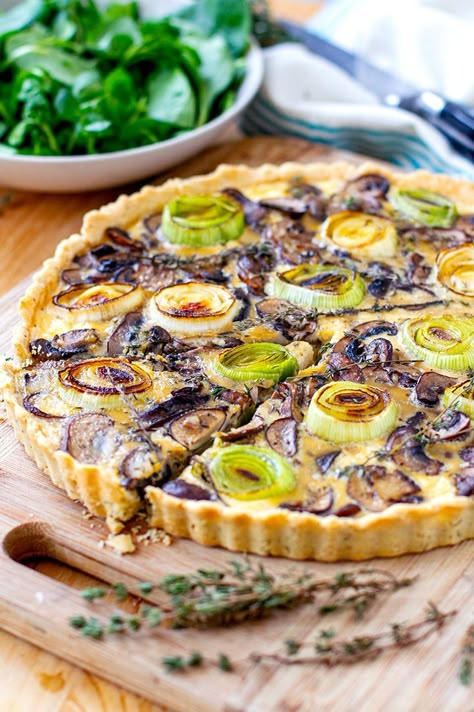 This leek and mushroom tart is gluten-free and grain-free and can be served for brunch, lunch, dinner with a salad or veggies or prepared as an appetizer or picnic food. #tart #grainfree #glutenfree #baking #brunch #breakfast #eggs #mushrooms Recipes Using Leeks, Chicken And Leek Recipes, Leek Mushroom, Leek Tart, Mushroom Tart, Leek Recipes, Cheese Alternatives, Garlic Mushrooms, Savory Tart