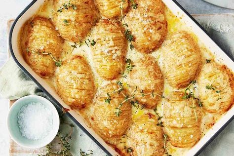 Creamy Potato Bake, Potato Bake Recipe, Panini Recipes Chicken, Roasted Potato Salads, Creamy Potato Salad, Hasselback Potatoes, Potato Bake, Potato Sides, Crispy Onions