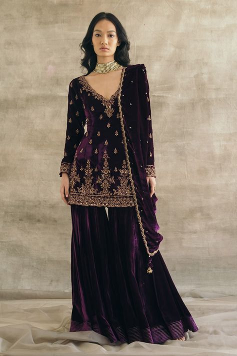 Velvet Sharara Suit, Velvet Sharara, Sureena Chowdhri, Gharara Designs, Velvet Suit Design, Velvet Kurta, Sharara Designs, Velvet Dress Designs, Salwar Kamiz