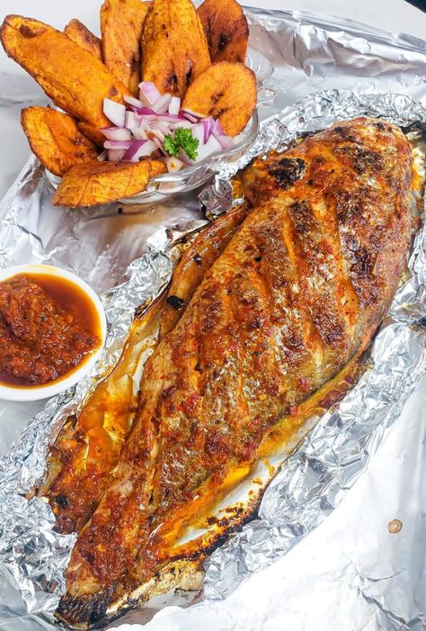 Croaker Fish Recipes, Grilled Fish In Foil, Croaker Fish, Grilled Walleye, Fish In Foil, Fried Whole Fish, Hosting Recipes, Soul Recipes, Walleye Recipes