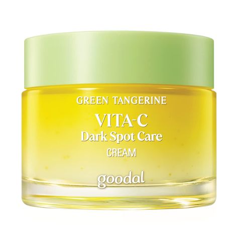 Green tangerines contain up to 10x more vitamin C than their mature counterparts and can give you the best results of diminishing signs of sun damage (dark spots, blemishes, wrinkles, fine lines, uneven skin tone). Goodal Green Tangerine Vita C, Green Tangerine Vita C, Vitamin C Cream, Best Night Cream, Cream For Dark Spots, Green Tangerine, Brightening Cream, Amazon Beauty Products, Moisturizing Cream