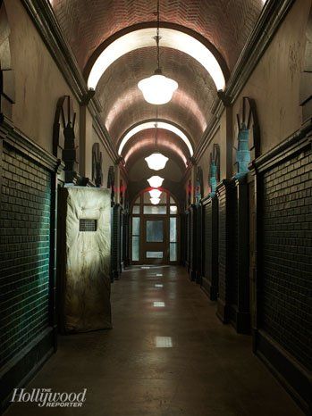 The Cell Block Ahs Asylum, American Horror Story Asylum, Mental Asylum, Ryan Murphy, Arkham Asylum, Call Of Cthulhu, Neo Noir, Horror Story, Gotham City