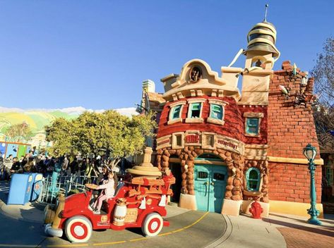 Disneyland Wallpaper Desktop, Disneyland Hd Wallpaper, Cars Land Disneyland, Mickey Mouse House Disneyland, Cars Ride Disneyland, Magical Places, Disneyland, Google Search, Wallpapers