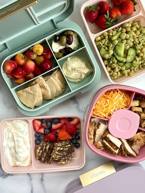 We are your go-to for all things meal prep this season! ☀️ Having the tools you need to accomplish your health goals makes all the difference. Look at this amazing spread of meals by @yummytoddlerfood ✨ She is using our Bentgo Modern Lunch box in Mint Green, Bentgo Prep 2-Compartment Meal Prep Container in Blush Pink and our glass salad container in Rose🍴 Send this post to a friend searching for new meal prep gear🙌 Bentgo Modern Lunch Box Ideas, Modern Lunch Boxes, Lunch Box With Compartments, Salad Container, Lunch Box Containers, Box Lunch, Meal Prep Containers, Lunch Meal Prep, Dorm Ideas