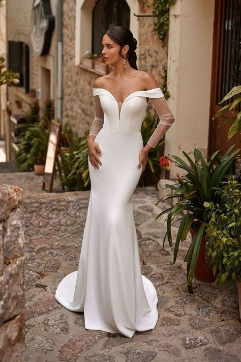 Wedding Dress With Pearl Sleeves, Aqua Wedding Dress, Wedding Dress With Detachable Sleeves, Pearl Sleeves, Convertible Wedding Dresses, Detachable Train Wedding Dress, Off The Shoulder Wedding Dress, Shoulder Wedding Dress, Pearl Wedding Dress