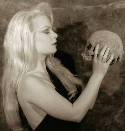 Zeena Lavey, Zeena Schreck, Dark Beauty Photography, High Priestess, Occult Art, Season Of The Witch, Spells Witchcraft, Vintage Horror, Coven