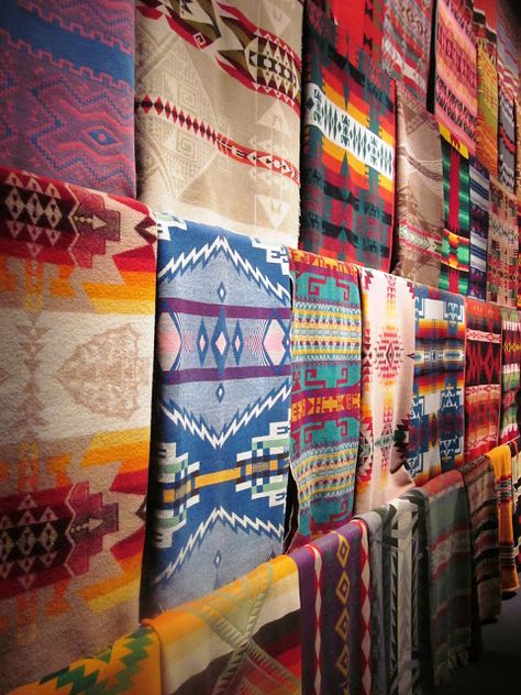 Chihuly's Pendleton Collection Ralph Loren, Navajo Blanket, Navajo Print, Pendleton Blanket, Dale Chihuly, Navajo Rugs, Southwest Decor, Chihuly, Southwest Style