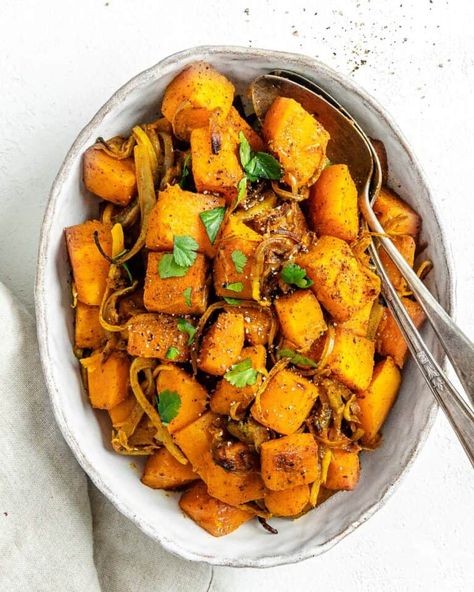 Healthy Daily Meals, Indian Vegetable Recipes, Caramelized Onions Recipe, Butternut Squash Cubes, Indian Side Dishes, Pumpkin Seed Recipes, Butternut Squash Recipes, Vegan Mac And Cheese, Roasted Squash