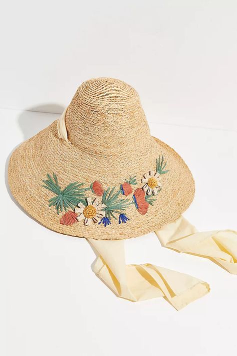 Hats Beach, Womens Beach Hat, Farm Dress, Hats Baseball Caps, Womens Straw Hats, Floppy Beach Hat, Gardening Hat, Beach Hats, Floppy Sun Hats