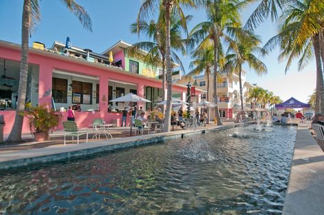 Apollo Beach Florida, All Inclusive Beach Resorts, Fort Myers Beach Florida, Florida Travel Destinations, Cape Coral Florida, Sanibel Island Florida, Bay Photo, Things To Eat, Fort Myers Beach