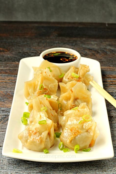 Pork Pot Stickers, Pot Stickers Recipe, Potstickers Recipe, Pork Pot, Vegetable Dumplings, Pot Stickers, Easy Pork, Asian Dishes, Chopsticks