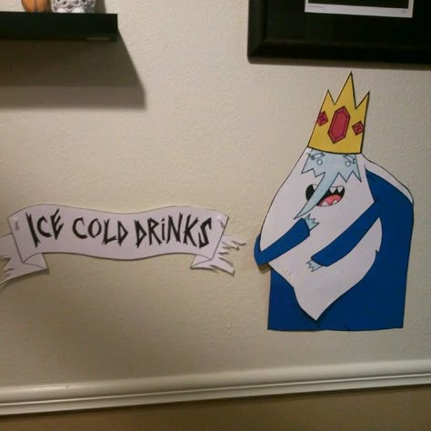 Adventure time party decor #iceking Adventure Time First Birthday, Adventure Time Birthday Decorations, Adventure Time Diy Decor, Cartoon Party Ideas, Adventure Time Decorations Party, Adventure Time Party Food, Adventure Time Birthday Party Theme, Adventure Time Baby Shower Ideas, Adventure Time Decorations