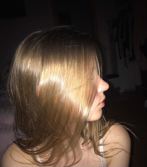 Hairstyles Aesthetic, Dirty Blonde Hair, Long Blonde, Dirty Blonde, Fashion Hair, Discord Server, Silky Hair, Dream Hair, Light Brown Hair