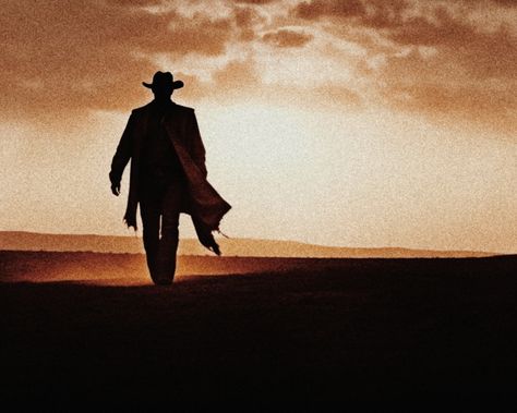 #cowboy #wildwest #desert #sunset #rdr2 #reddeadredemption2 #bloodmeridian #minimalistohoto #filmphotography #cinematic #western #nocountryforoldmen Fantasy Cowboy Aesthetic, Evil Cowboy, Mysterious Cowboy Art, Cowboy Cinematography, Blood Meridian, Western Film Stills, Desert Aesthetic, Cowboy Aesthetic, Western Town