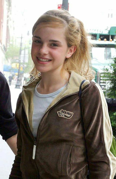 Emma Watson (teen) Emma Watson Young, Emma Watson Harry Potter, Emma Watson Style, Harry Potter Film, Hermione Granger, Best Actress, Emma Watson, Hermione, Role Models