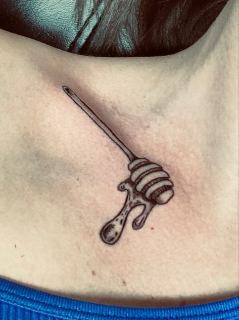 Honey Pot Tattoo Ideas, Honey Dipper Tattoo, Dipper Tattoo, Cute Little Tattoos, Honey Dipper, Little Tattoos, Honey Pot, Tattoo Ideas, Honey