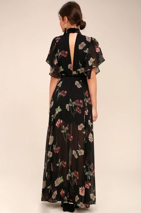 Floral maxi dress outfit