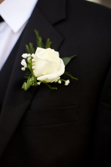 White Rose and Baby’s Breath Boutonniere Rose And Eucalyptus Boutonniere, Groom Idea, Black Boutonniere, Eucalyptus Boutonniere, Rose And Eucalyptus, White Rose Boutonniere, White Boutonniere, Groomsmen Boutonniere, Rose Boutonniere