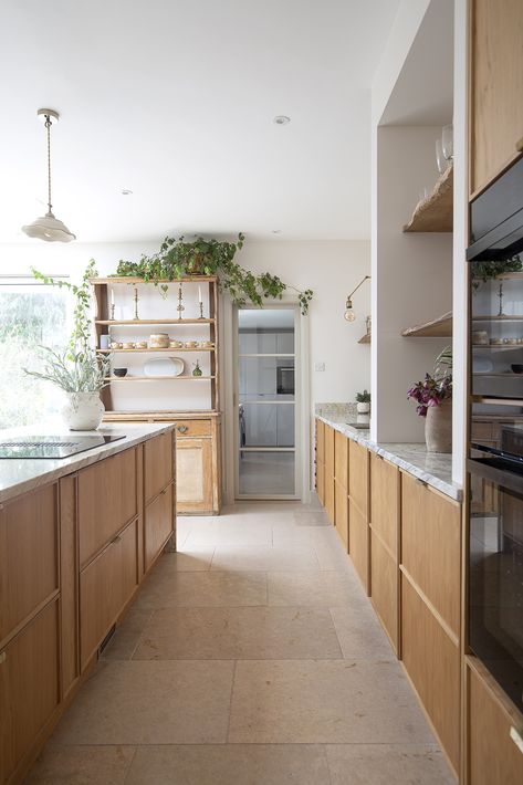 Limestone Kitchen Floor, Limestone Flooring Kitchen, Light Kitchen Floor, Limestone Kitchen, Stone Kitchen Floor, Neutral Kitchen Colors, Natural Stone Kitchen, Limestone Floor, Country House Kitchen