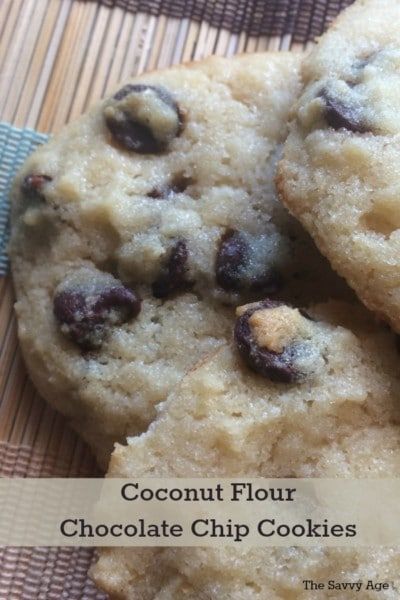 So easy! The best coconut flour chocolate chip cookies recipe. Low Oxalate Desserts, Mold Diet, Coconut Flour Desserts, Protein Biscuits, Coconut Flour Chocolate Chip Cookies, Recipes Using Coconut Flour, Fancy Deserts, Low Oxalate Recipes, Low Oxalate Diet