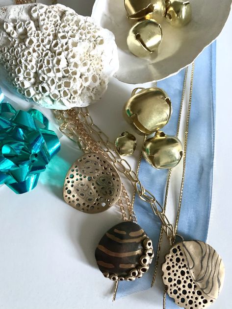 Jingle Shells, Last Holiday, Ocean Inspired Jewelry, Sculptural Jewelry, Shell Ring, Ocean Inspired, Themed Jewelry, Ocean Inspiration, Handmade Beads