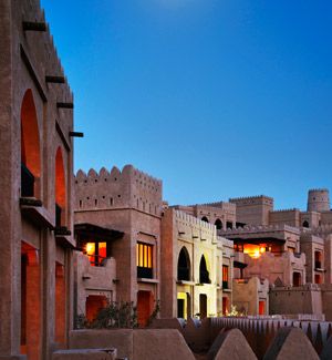 Qasr Al Sarab Desert Resort, Desert Resort, Ras Al Khaimah, Desert Life, Luxury Destinations, Asia Destinations, Beautiful Hotels, Islamic Architecture, Sharjah