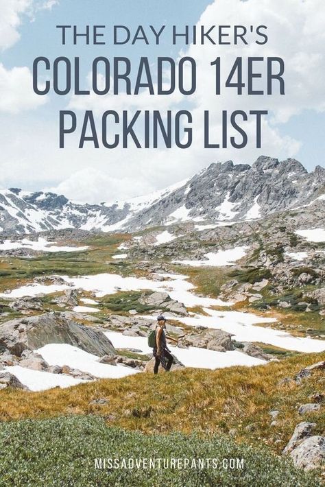 9 Easy Colorado 14ers You Need to Climb This Summer Colorado Hiking Trails, Colorado 14ers, Hiking Colorado, Backpacking Trails, Hiking Summer, Rock Climbing Gear, Hiking Training, Summer Hike, Hiking Essentials