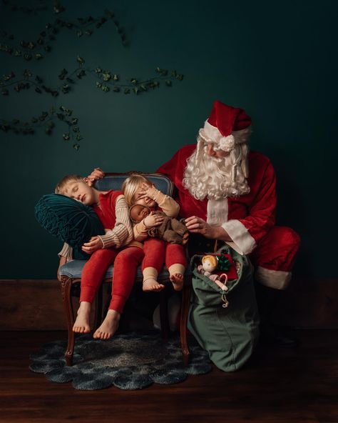 ‘Twas the night before Christmas, when all through the house Not a creature was stirring, except Scout. Inspired by Norman Rockwell - Santa… | Instagram Santa Photography, Santa Mini Session, Norman Rockwell Christmas, Santa Mini, Twas The Night Before Christmas, Xmas Photos, Christmas Shoot, Santa Photos, Christmas Mini Sessions