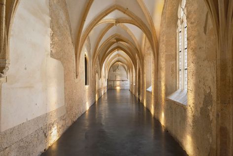 Cloister/foyer. Photo by Miran Kambič Historical Interior, Icon Design Inspiration, Modern Architects, Church Interior, Concrete Building, Structure Architecture, Church Architecture, Building Structure, Amazing Architecture