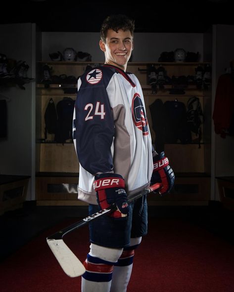 Cute Hockey Players, Usa Hockey, Hockey Players, Motorcycle Jacket, Varsity Jacket, Hockey, Ice Hockey Players, Ice Hockey