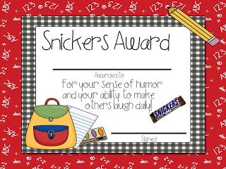 FREE candy awards! Over 30 different awards with candy sayings in both color and black and white. Use these awards to praise students, staff, family, church, neighbors, anyone! This blog post shows how to make the last day of school a red carpet event with these candy bar awards for end of the year awards! To learn more about "Free Candy Awards", visit www.tunstallsteachingtidbits.com Funny Awards For Students, Funny Employee Awards, Candy Awards, Candy Bar Awards, Funny Certificates, Funny Awards, Award Ideas, Awards Certificates Template, Teacher Notebook