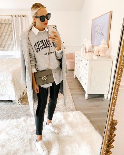 LIKEtoKNOW.it Layered Sweatshirt Outfit, White Sweatshirt Outfit, Errands Outfit Spring, Classy Sweatshirt, Anine Bing Sweatshirt, Sweatshirt Outfit Winter, Fall Chic Outfits, Leggings For Winter, Chic Athleisure Outfits