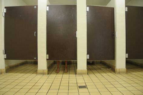 Gaps between toilet stalls. Remove Toxic People, Bathroom Stall Doors, Bathroom Shower Stalls, Stall Door, Bathroom Stall, Public Bathrooms, Bathroom Images, Public Restroom, Bathroom Doors