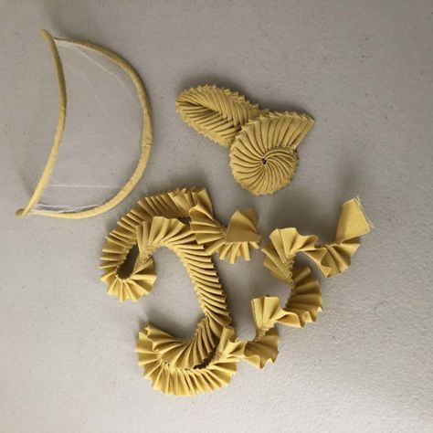 Pleated Hats, Ribbon Pleating, Spring Millinery, Headband Millinery, Millinery Diy, Basic Sewing Kit, Vintage Millinery Flowers, Ribbon Rosettes, Millinery Supplies