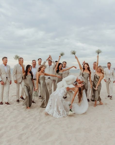 Wedding Party On The Beach, Beach Wedding Bridesmaid And Groomsmen, Mini Beach Wedding, Beach Wedding Photos Bridesmaids, Destination Wedding Family Photos, Cabo Wedding Bridal Party, Beach Wedding Dance Floor Ideas, Destination Bridal Party, Desert Beach Wedding