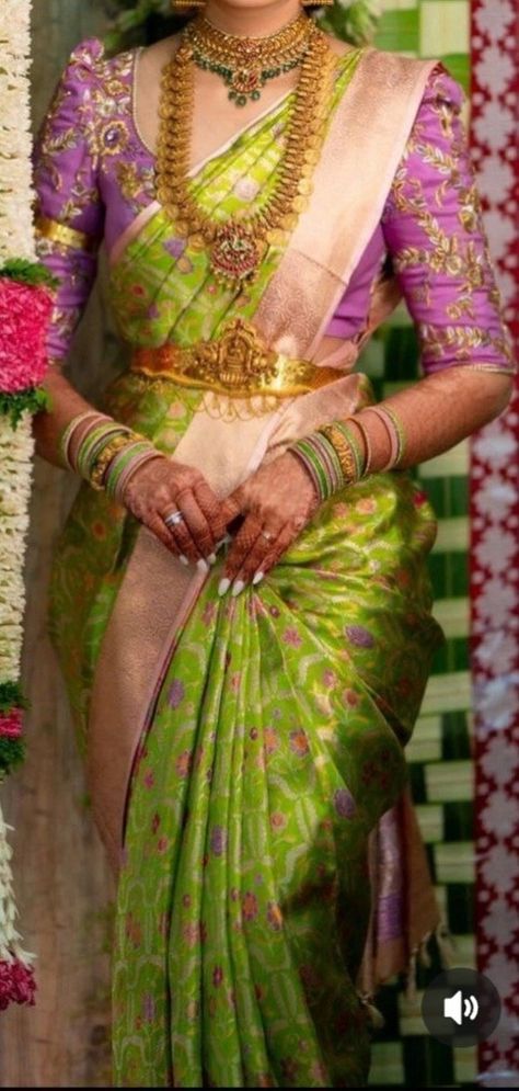 Green Sarees For Engagement, Sarees For Engagement, Green Kanchipuram Saree, Engagement Sarees, Saree For Engagement, Green Sarees, Engagement Saree, Kids Blouse Designs, Wedding Saree Collection