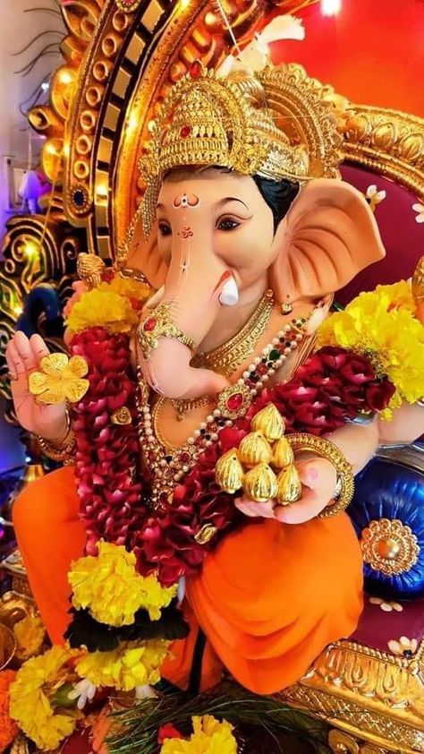 Ganesh Pic, Jai Shree Ganesh, Ganpati Photo Hd, Bappa Photo, Ganesha God, Photos Of Ganesha, Laxmi Narayan, Ganpati Bappa Wallpapers, Jai Ganesh