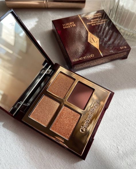 Eyeshadow Palette Aesthetic, Charlotte Tilbury Eyeshadow Palette, Charlotte Tilbury Eyeshadow, Palette Aesthetic, The Sophisticate, Charlotte Tilbury Makeup, Makeup List, Ethereal Makeup, Eye Makeup Designs