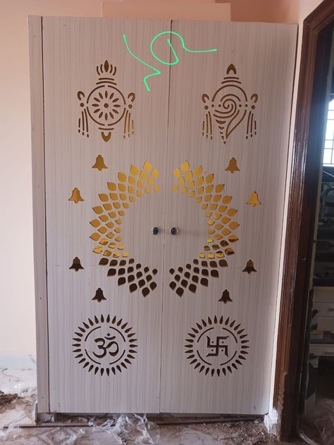 Mandir Gate Design, Main Double Door Design Wood, Pooja Room Door Design Modern, Puja Door, Kitchen Unit Designs, Pooja Door Design, Pooja Door, Worli Painting, Wall Wardrobe Design