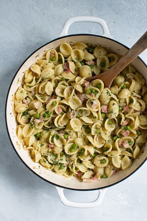 Pancetta Pasta with Peas is an easy light dinner. Pancetta simmered in a white wine and lemon sauce tossed with peas and pasta #pasta #pancetta #pork #peas #comfortfood #whitewine #lemon #cooking #recipes #dinner Peas And Pancetta Pasta, Diced Pancetta Recipes, Recipes With Pancetta, Panchetta Recipes, Peas And Pancetta, Easy Summer Dinner, Pancetta Recipes, Pasta Ideas, Pancetta Pasta