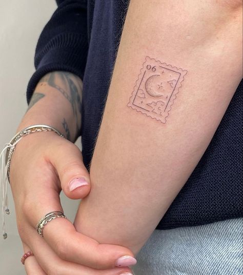 Delicate Tattoos For Women, Bestie Tattoo, Small Pretty Tattoos, Petite Tattoos, Delicate Tattoo, Modern Tattoos, Trendy Tattoos, Matching Tattoos, Pretty Tattoos