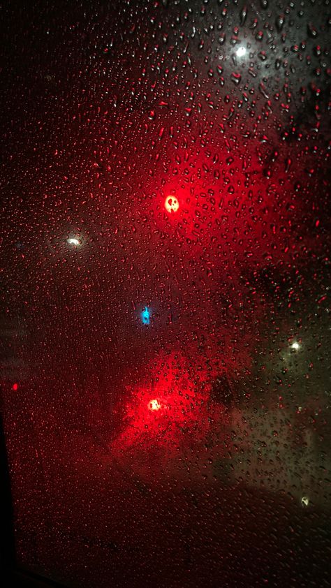 #rain #rainy #car #music #aesthetic #winter #autumn #raindrops #windows Red Rain Aesthetic, Rainy Car Window Aesthetic, Red Winter Aesthetic, Raindrops Aesthetic, Car Music Aesthetic, Rain Core, Rainy Drive, Rainy Wallpaper, Red Jeep